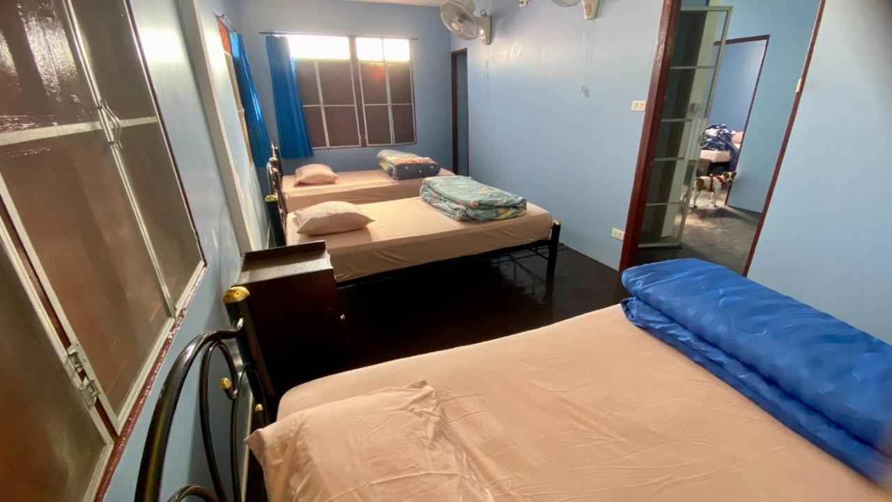 Home Stay At Tapae Chiang Mai Extérieur photo