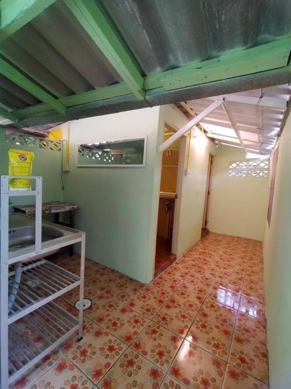 Home Stay At Tapae Chiang Mai Extérieur photo