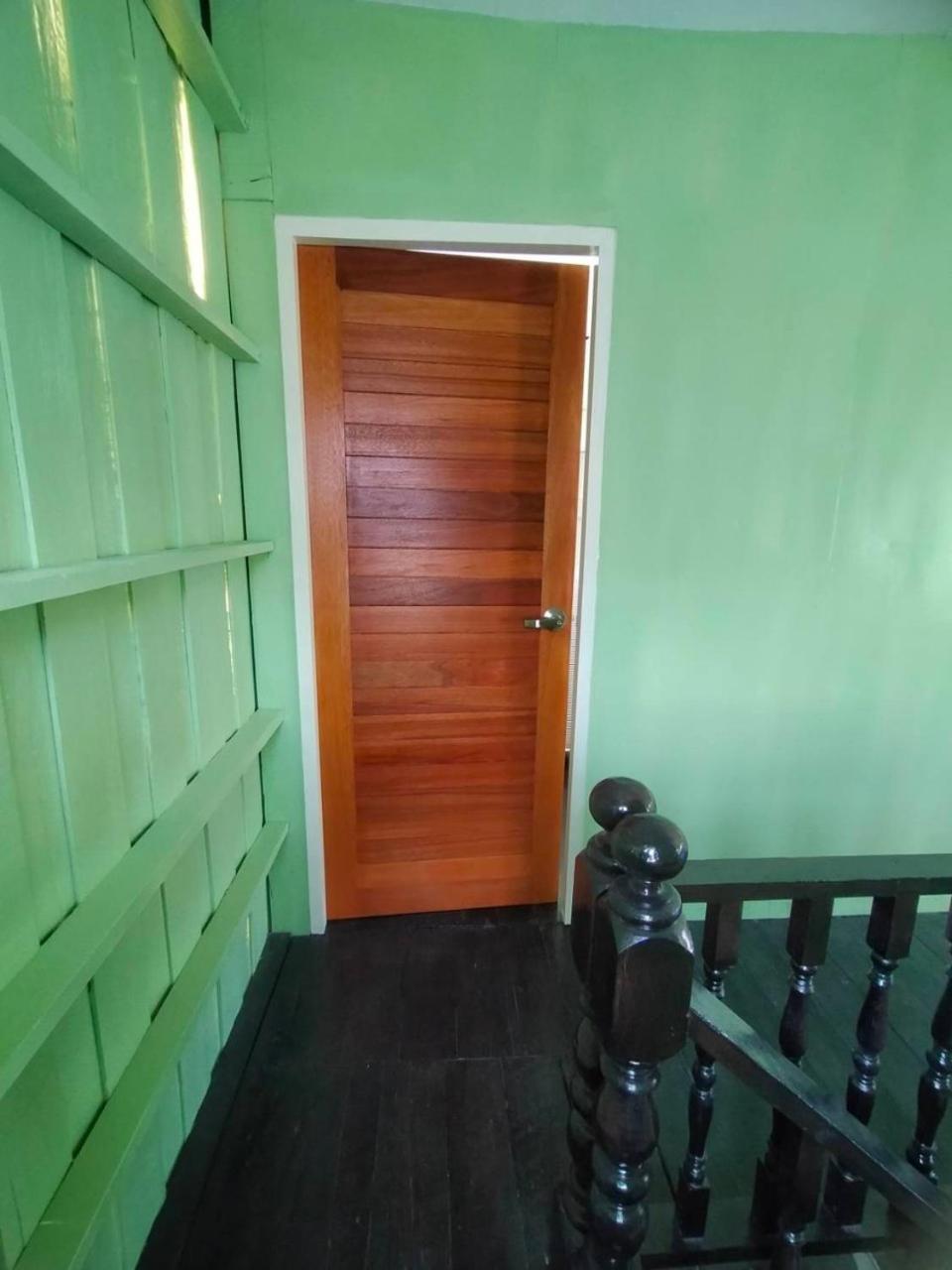 Home Stay At Tapae Chiang Mai Extérieur photo