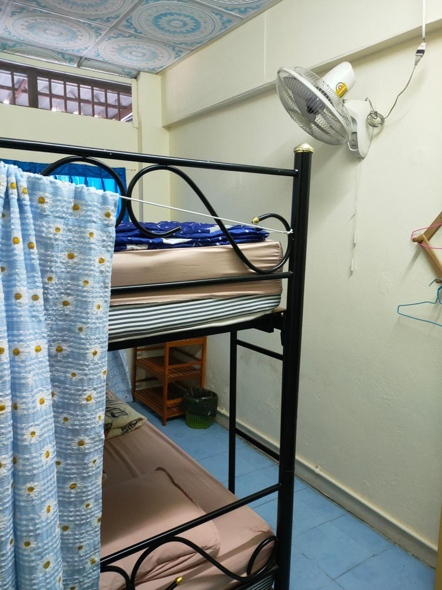Home Stay At Tapae Chiang Mai Extérieur photo