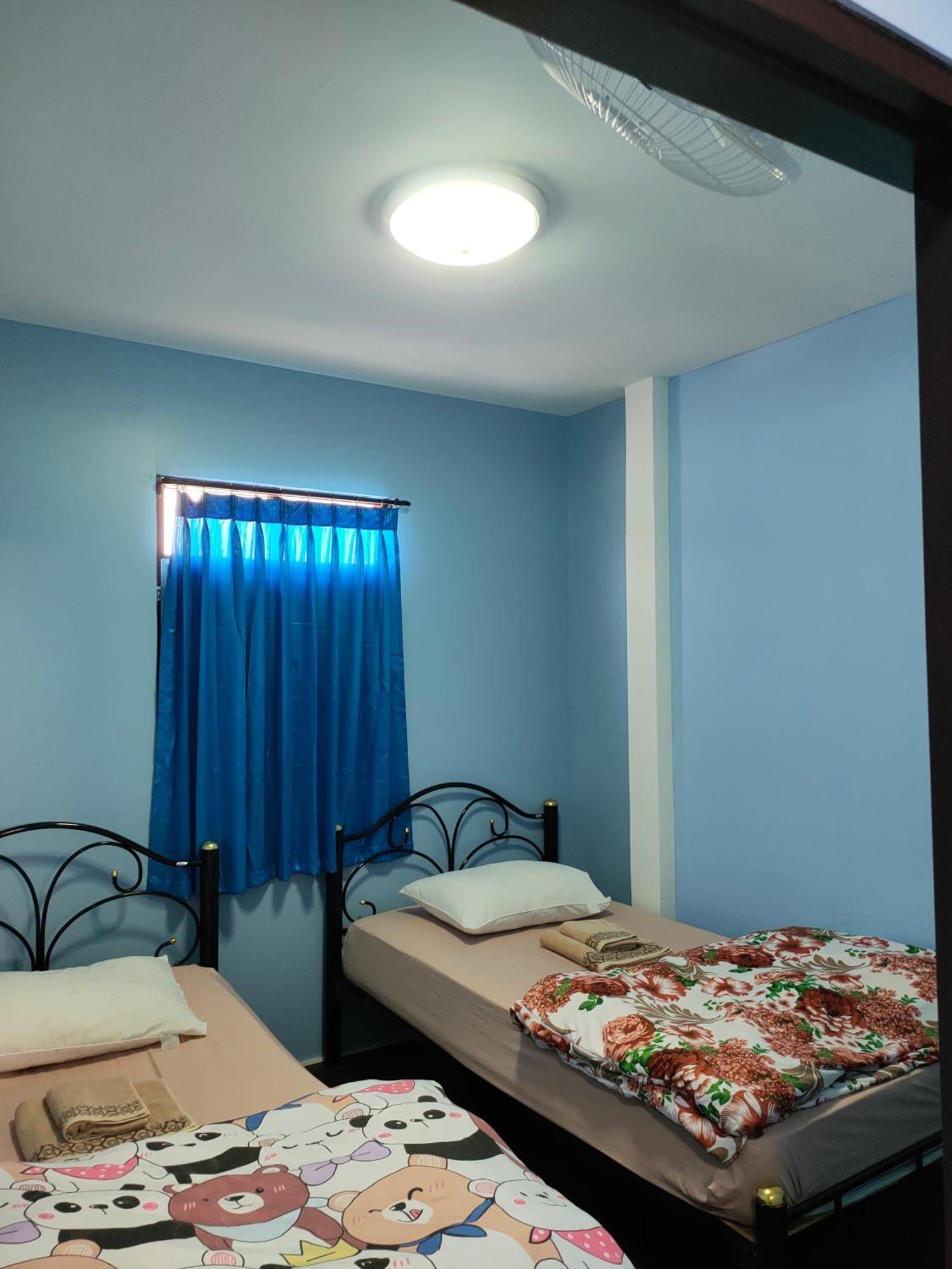Home Stay At Tapae Chiang Mai Extérieur photo